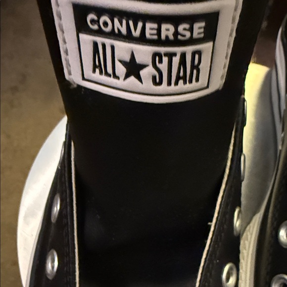 Pre-owned Converse Black leather/ and White sole Women's Sneakers - Picture 7 of 16